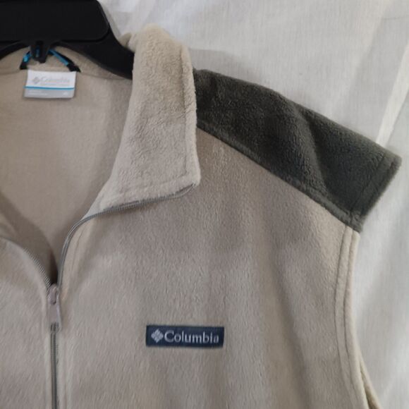 Columbia Other - Columbia Green 2 Tone Full Zip Fleece Vest Men’s XL Zipper Pockets Preppy Style